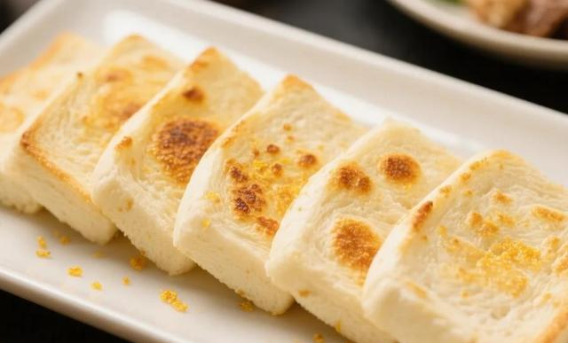 老面馒头这样烤才绝！外酥里软带嚼劲，越嚼越香停不下