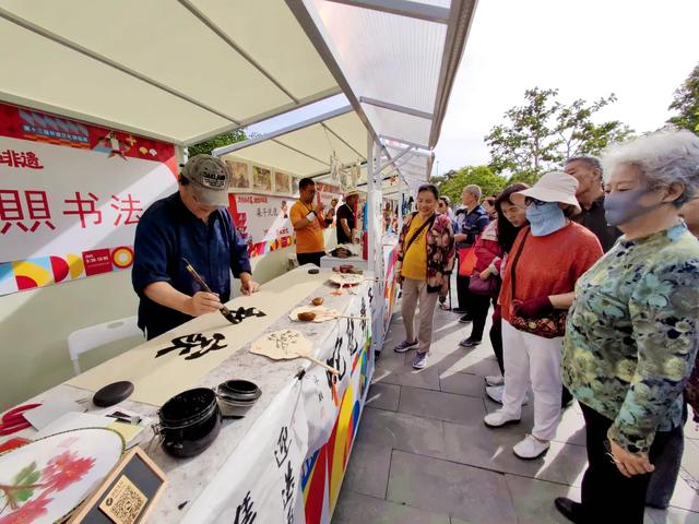 人人人人山人海！国庆首日，石景山人气爆棚——