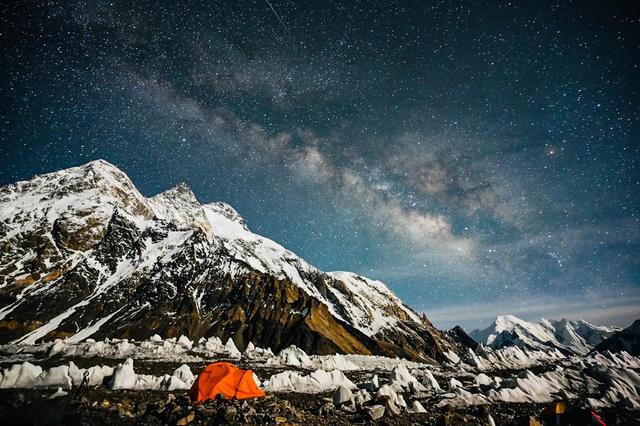 这个徒步圈顶流，国内死亡率最高的“夺命路线”！为何仍有人尝试