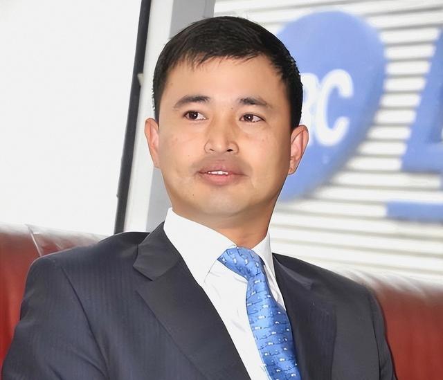 安然脱身 北京一家5口顺利套现24亿 临走前拖累甘肃国资一把