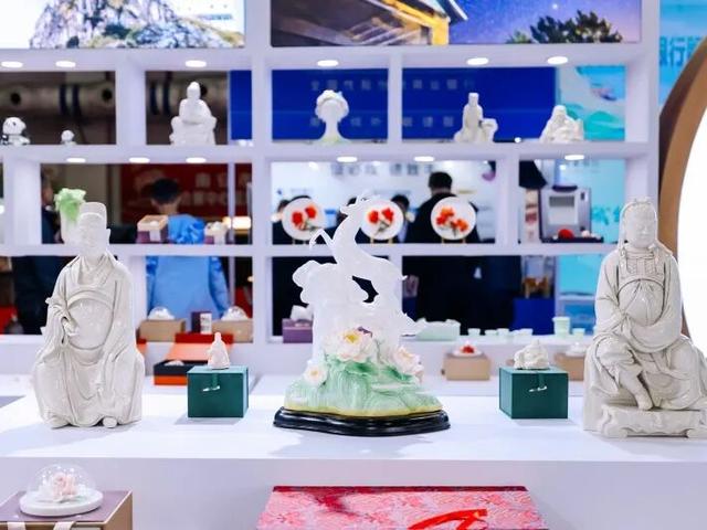 世遗古城搭台，文旅新潮唱戏——2025福建旅游交易会在泉圆满闭幕