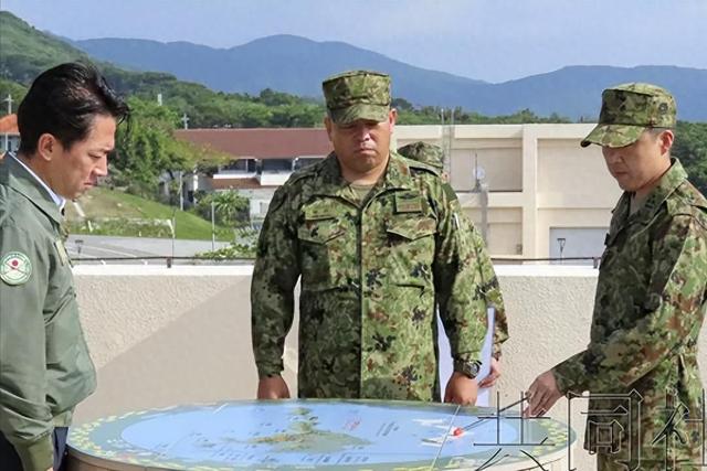 日本3箭齐发，高市通知中国2个不变，备战细节曝光，局势恶化？