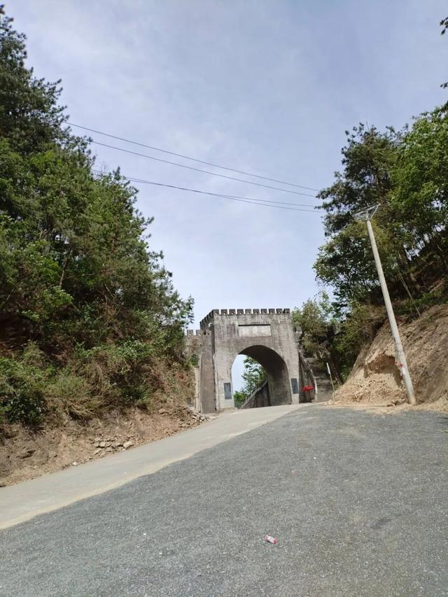 秦楚边隘——旬（阳）竹（山）铜钱关