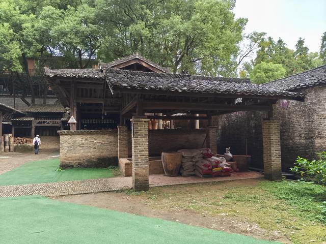 江西五日自由行：北看故宫,南访古窑《十六》(2025·10·30～11·3)