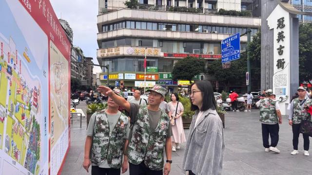 温暖守护·老兵志愿服务队高效服务游客获点赞