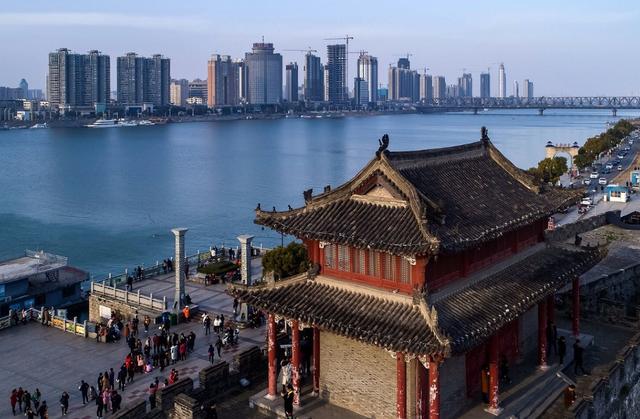 湖北两个三国文化最浓厚的城市，看看你喜欢哪个？