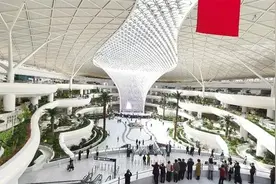 空中丝路新起点，陇原腾飞加速度！​兰州中川国际机场T3航站楼昨日启用图片