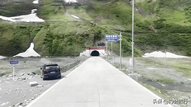 懵了！墨脱自驾游有多吓人？117公里，开6小时，比318野10倍？