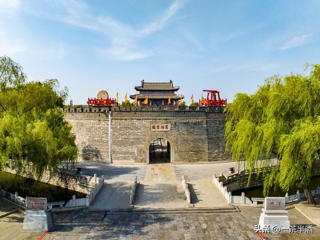 自驾营地：山东济宁市境内免费床车房车营地停车场主要景点及美食