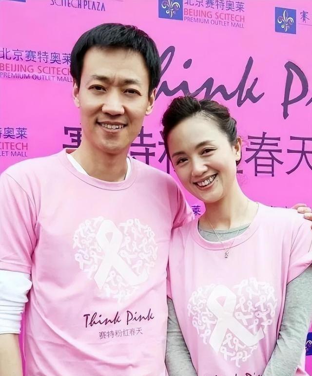 辛柏青丧妻才三个月，恶心的一幕就出现了，被撮合娶马伊俐过日子