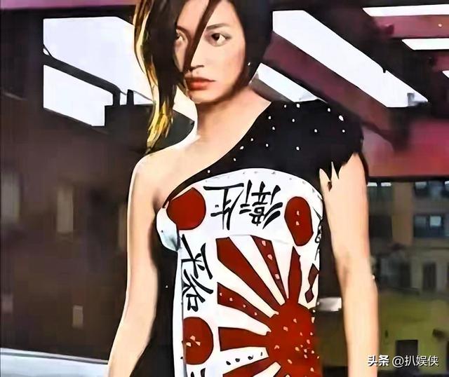 被封4年，赵薇做梦也没想到，如今56岁哥哥竟成了自己的“撑腰”