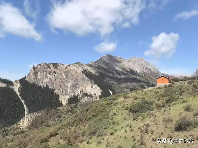 国道穿越甘南扎尕那,多年来景区与游客斗智斗勇,能免费通过吗?