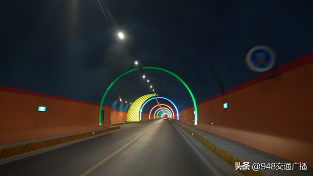 再传捷报！S233恩施大峡谷氧生旅游公路获评全国“公路+文化”融合发展十佳案例