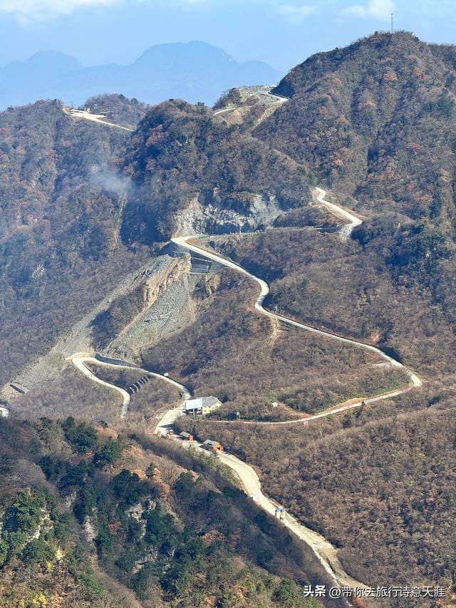 光雾山秋色斑斓，迎来23届光雾山国际红叶节