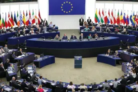 欧洲正在被列强蚕食！百年前的大清，已经成为欧洲最后的写照？图片