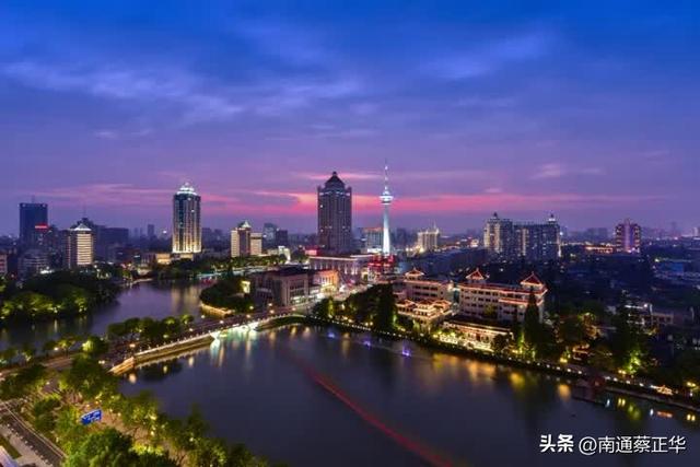 打卡“苏超” 遇见崇川 | 濠河，流淌了千年的文化河