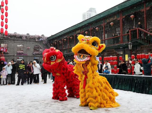 图说丨“福满巴洛克”元宵灯会启幕