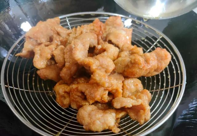 简单易做的2道家常菜，有钱没钱秋季都要常吃，开胃强免疫