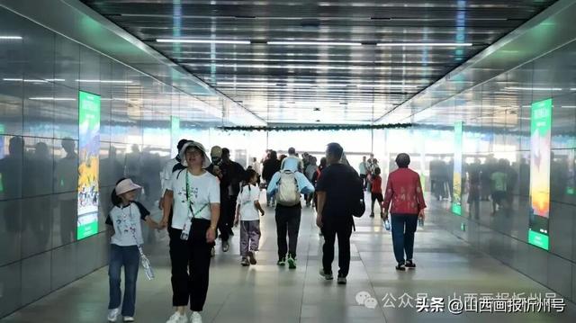 看见五台山凡人凡事｜建设生态环境中心：以路为友绘新卷 精细管理展担当