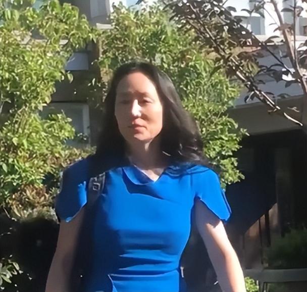 官媒发文，53岁孟晚舟再破天花板，让任正非和整个商界刮目相看