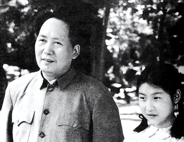 72年李敏怀孕，独自来中南海探亲，毛主席怒道：孔令华太不像话了