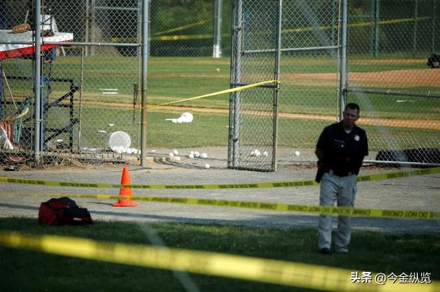 特朗普一句"该判死刑"，华盛顿6议员被点名！为何美国人人自危？