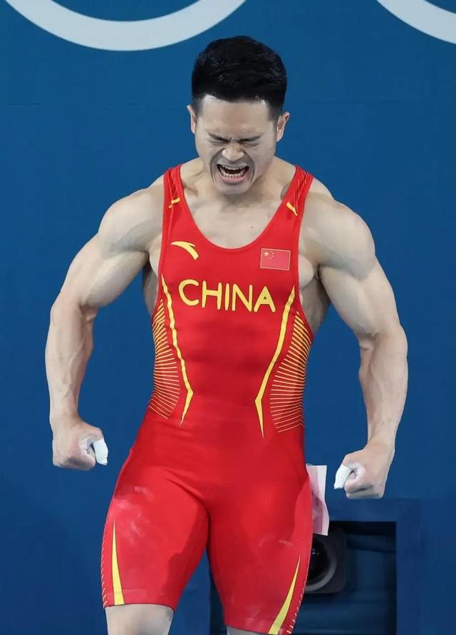 8名运动员全运会后官宣退役，个个很可惜，21岁的她因发育而离开