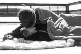 女人最喜欢和男人的接吻方式有哪些图片