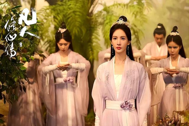 长相平平却资源不断，丑而不自知的4位戏混子女演员，谁给的自信