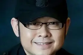 刀郎演唱会门票变尽孝热门选择，有人高价17000元求购“黄牛”票图片