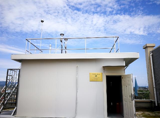 青山绿水的夹江答卷