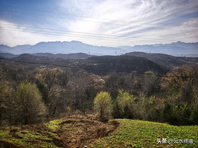 家家山景房！驱车直达白鹿原头这个村子，真是个晒暖暖的好地方