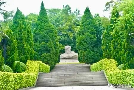 一年四季都可以去打卡的城市绿州麓湖