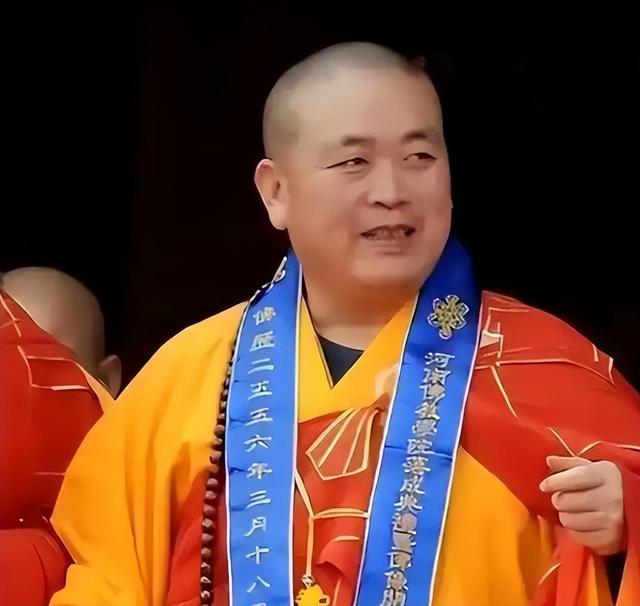 释永信倒台后，最大怨种现身！花5000万买的天价字画现200没人收