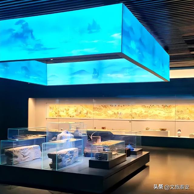 “北方都江堰”！秋日阳光洒在戴村坝，碎成万点金光！