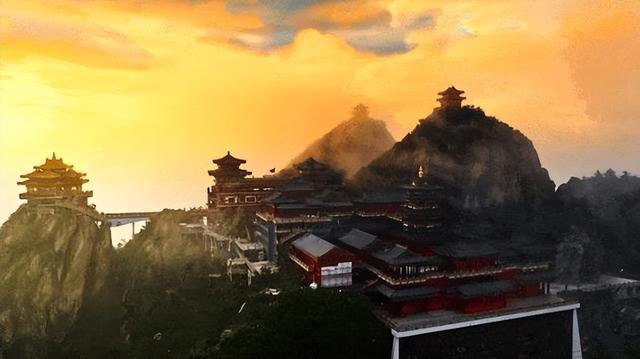 开学耗电太快，周末来老君山快速充电回血！