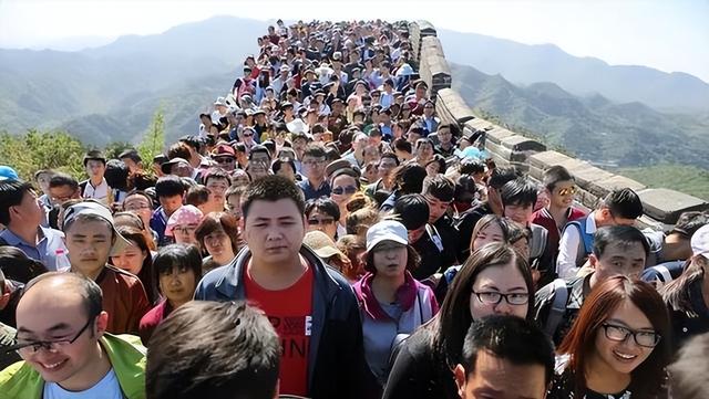 中国游客在日本遇阴阳菜单？华侨：菜单都是贵菜，扫码点餐易中招