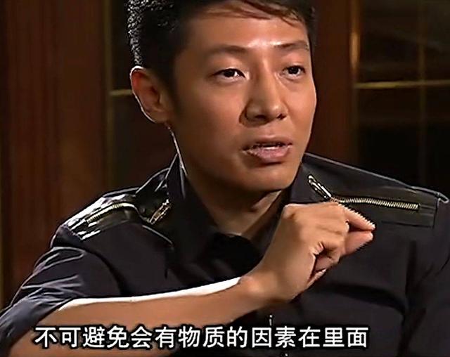 和撒贝宁同居四年，却转身和富豪在一起，没想到如今却沦落至此
