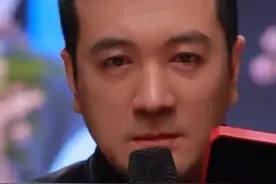 杨子直播求婚黄圣依！2天前才宣布“彻底分开”，坦言净身出户，资产90%给了黄圣依图片