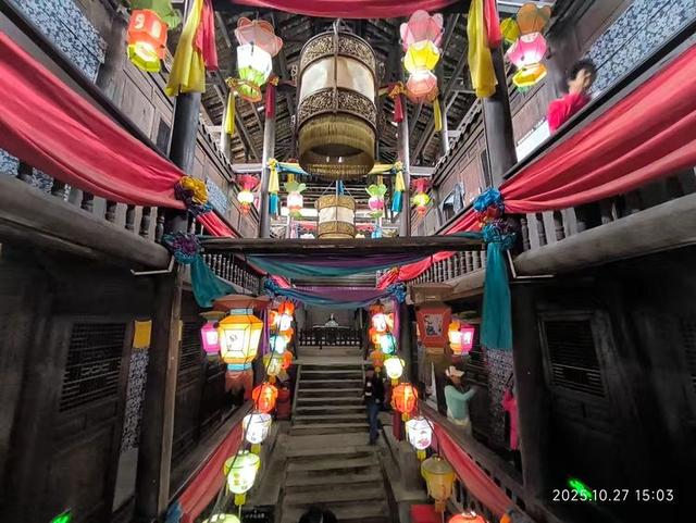 青木川古镇里的妓院