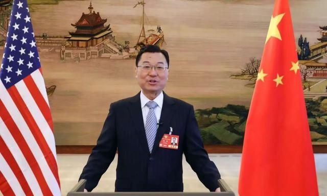 特朗普：只要我在任，无人敢统台，话音刚落，中方划下4条红线？