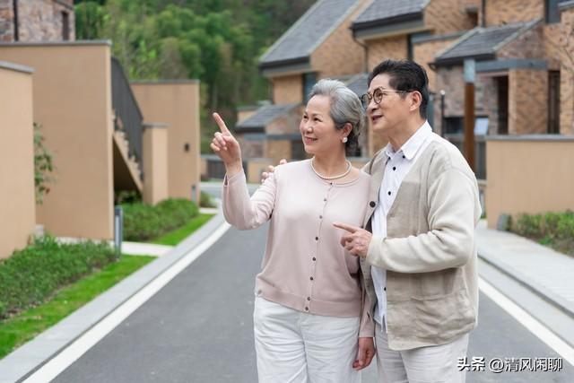 两性关系：夫妻过了70岁，哪怕感情再好，也要留心这4件事！