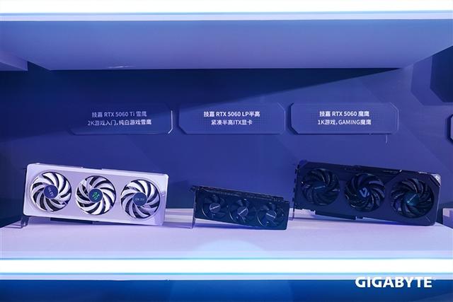 技嘉秀出六大肌肉！锐龙X3D打鸡血、DIY进入3.0新时代