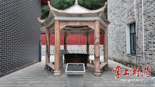 我为峰途丨岐山：凤形山势隐葱茏，登高此境忘尘缨