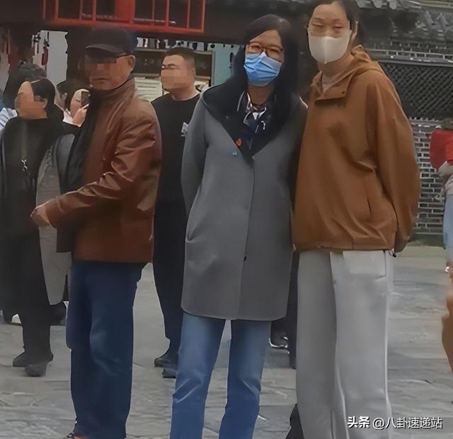 退休四年，65岁郎平再破“天花板”，重回女排传闻终于真相大白