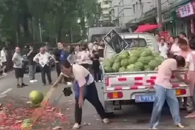 后续！怒砸西瓜的残疾夫妇摊上事了，已立案调查图片