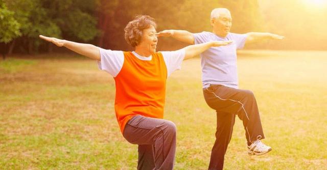 61岁大爷糖尿病恶化去世，从不饮酒！医生：只因早上爱做3件事！