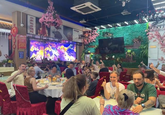 三亚变“俄罗斯后花园”？80%俄游客扎堆的真相是什么？