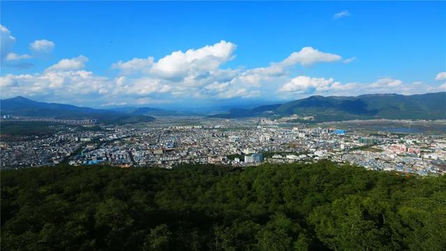 旅居腾冲，把日子过成诗与远方