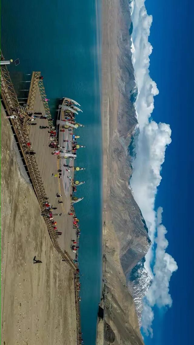 喀什白沙湖地处帕米尔高原东缘